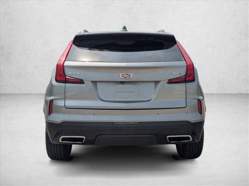 Used 2024 Cadillac XT4 Premium Luxury image 6