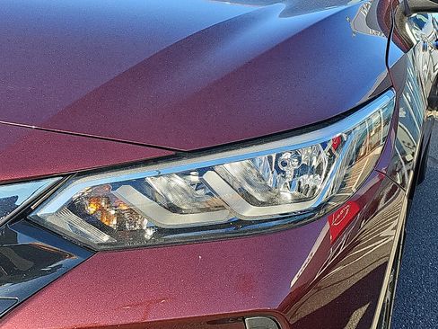 Used 2020 Nissan Sentra SV image 9