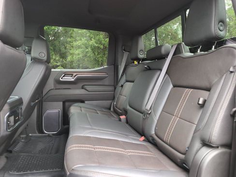 Used 2023 Chevrolet Silverado 1500 High Country w/ Technology Package AWD/4WD image 37
