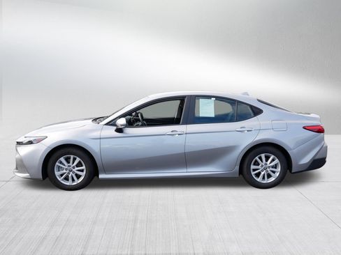Certified 2026 Toyota Camry LE FWD image 4