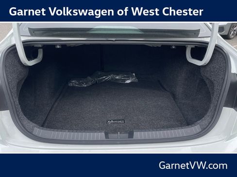 Used 2020 Volkswagen Jetta SEL FWD image 16