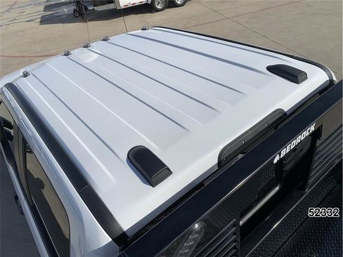 Used 2024 Ford F550 2WD Crew Cab Super Duty image 9