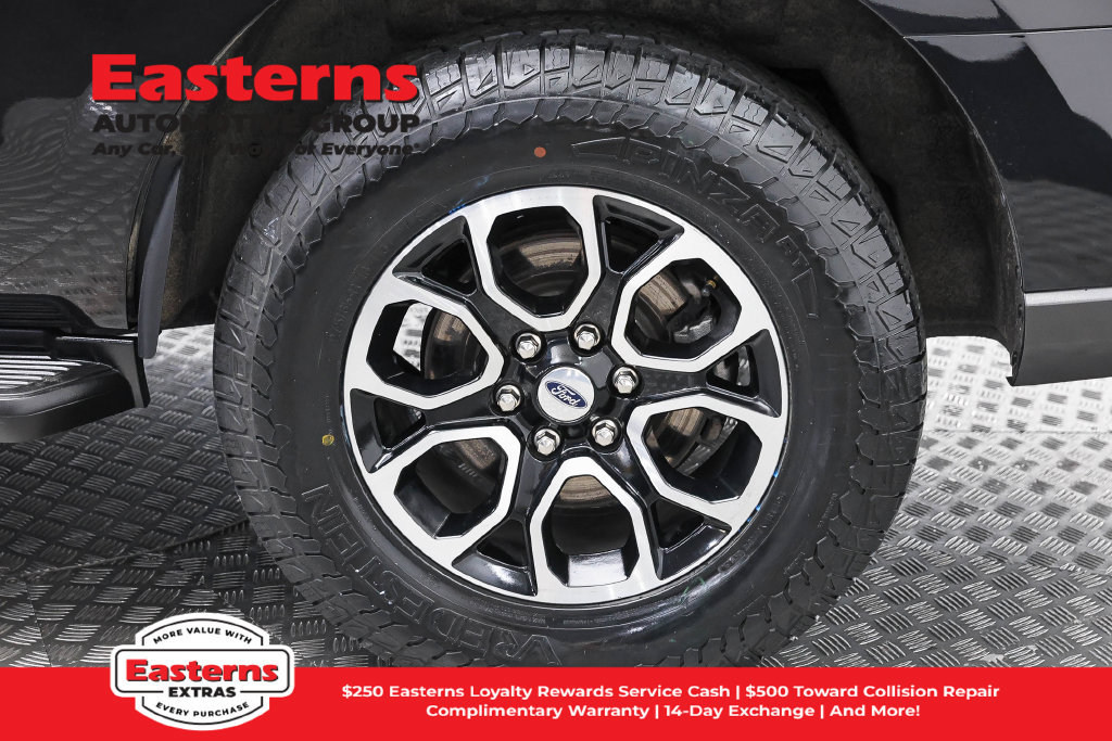 Used 2024 Ford Expedition XLT RWD image 34