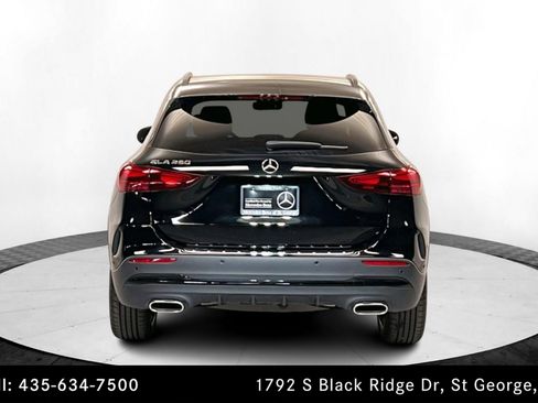 Certified 2025 Mercedes-Benz GLA 250 image 4
