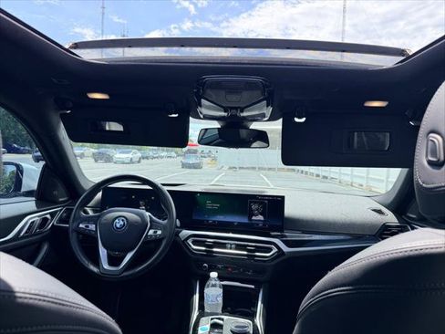 Used 2023 BMW i4 eDrive35 w/ Premium Package RWD image 17