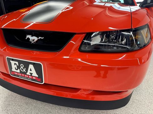 Used 2004 Ford Mustang Mach 1 RWD image 24