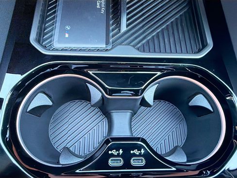 New 2026 BMW 530i w/ Convenience Package image 31