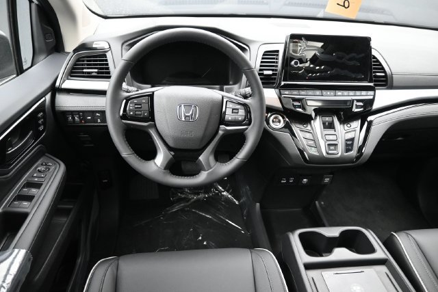 New 2027 Honda Odyssey Touring image 12