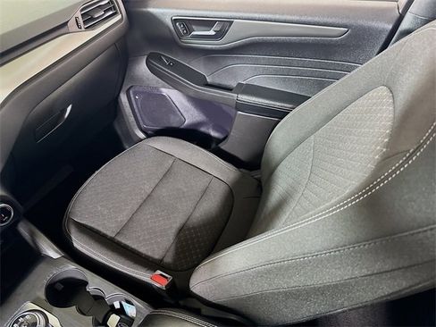 Used 2024 Ford Escape Active image 32