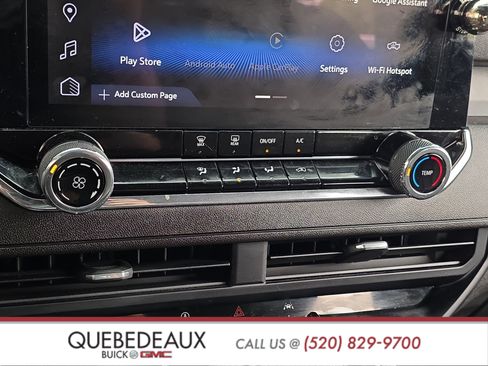 Used 2023 Chevrolet Colorado Trail Boss w/ Technology Package image 18