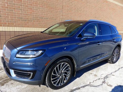 Used 2019 Lincoln Nautilus Reserve image 9
