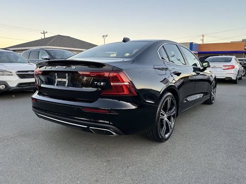 Used 2019 Volvo S60 T6 Inscription image 6