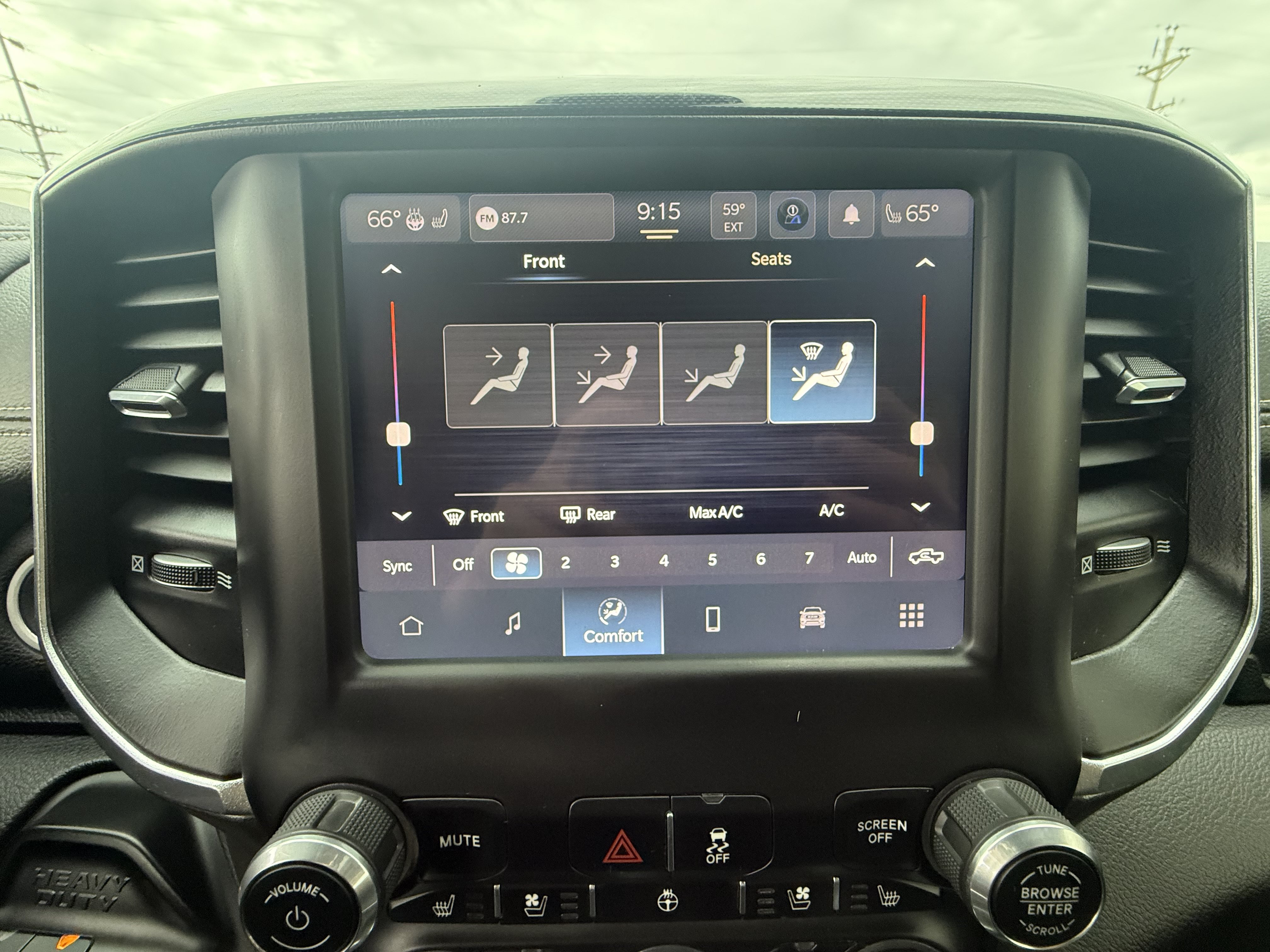 Used 2022 RAM 2500 Laramie w/ Night Edition AWD/4WD image 25