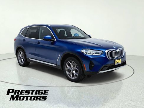 Used 2022 BMW X3 xDrive30i w/ Premium Package AWD/4WD image 1