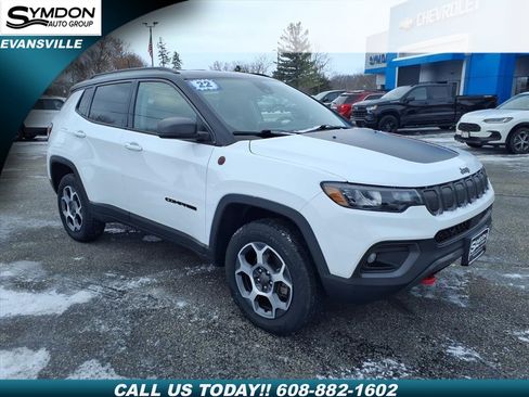 Used 2022 Jeep Compass Trailhawk w/ Trailhawk Convenience Group image 1