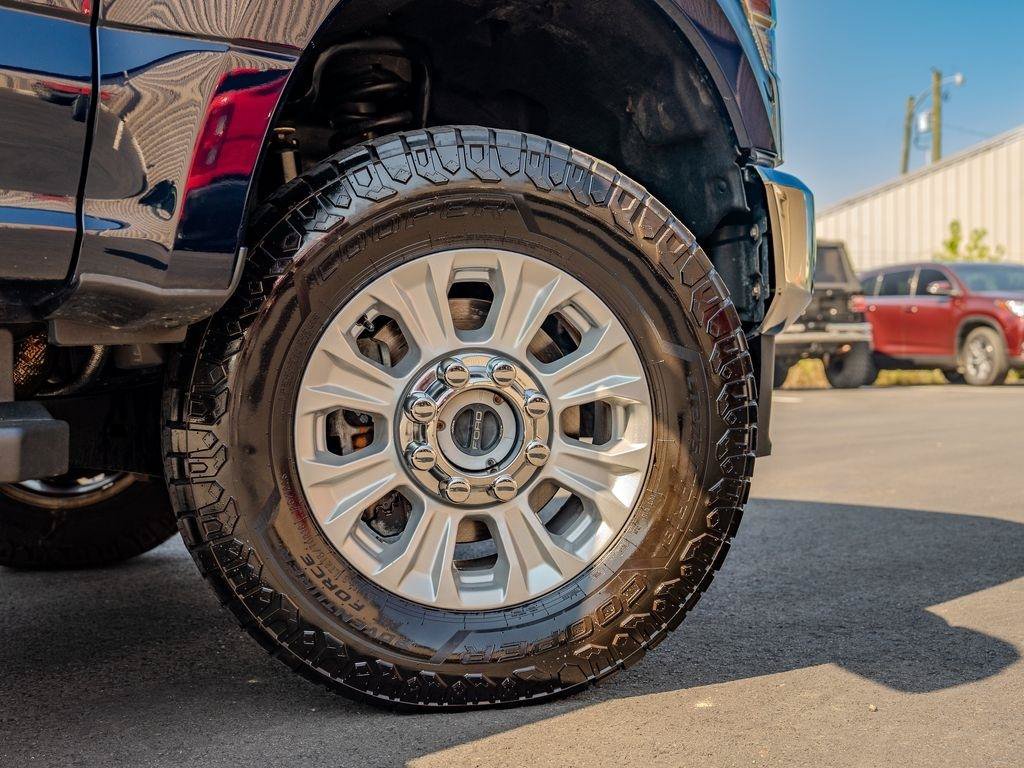 Used 2022 Ford F350 XL w/ STX Appearance Package AWD/4WD image 9