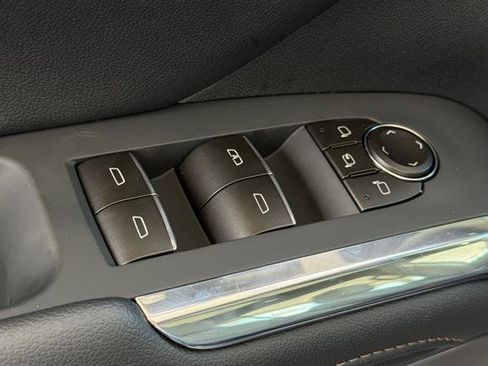 New 2026 Chevrolet Traverse High Country AWD/4WD image 12