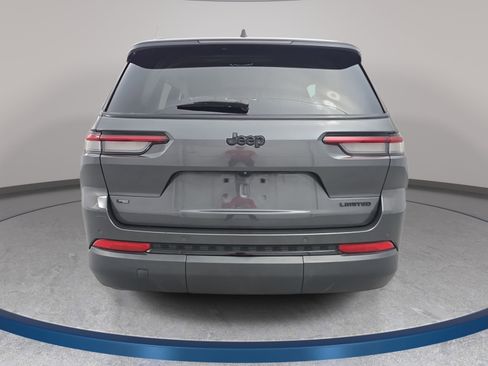 Used 2022 Jeep Grand Cherokee L Limited w/ Black Appearance Package RWD image 6