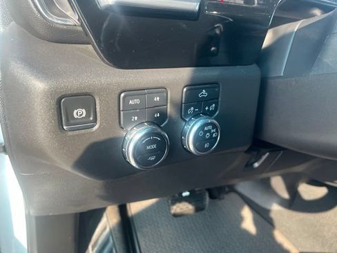 Used 2024 GMC Sierra 1500 Elevation w/ X31 Off-Road Package AWD/4WD image 15