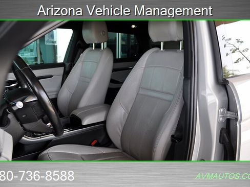 Used 2020 Land Rover Range Rover Evoque SE AWD/4WD image 23