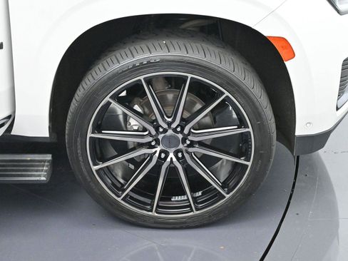 Used 2023 GMC Yukon XL Denali Ultimate image 42