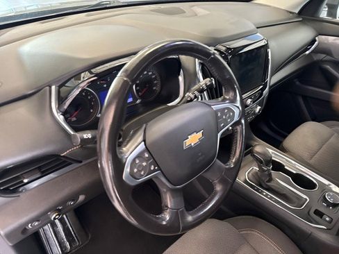 Used 2021 Chevrolet Traverse LT AWD/4WD image 17