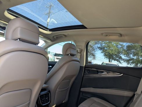 Used 2021 Lincoln Nautilus Reserve w/ Equipment Group 201A image 20