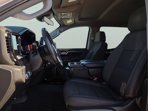 Used 2022 GMC Sierra 1500 Elevation w/ LPO, Elevation Black Package image 14