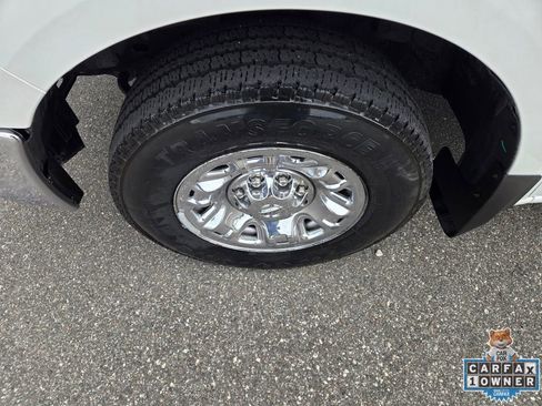 Used 2019 Nissan NV 3500 SV w/ Navigation Package RWD image 14