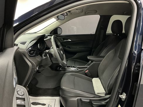 Used 2020 Buick Encore GX Preferred AWD/4WD image 8