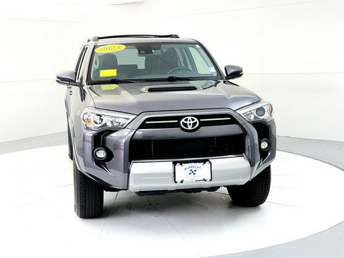 Certified 2023 Toyota 4Runner TRD Off-Road Premium w/ Moonroof Package AWD/4WD image 8