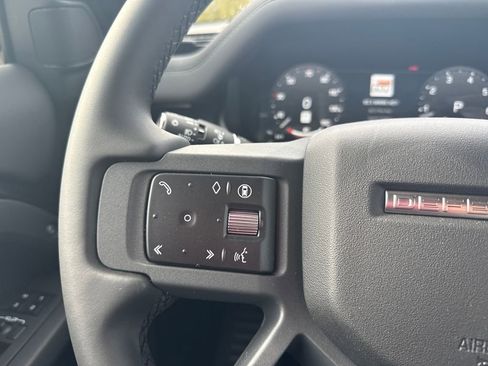 New 2026 Land Rover Defender 110 S image 18