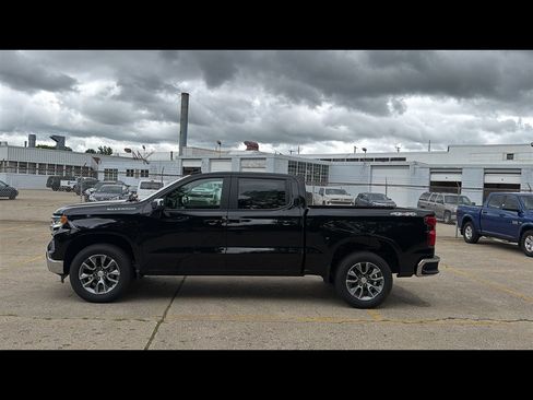 New 2026 Chevrolet Silverado 1500 LT AWD/4WD image 3