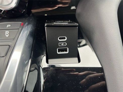 Used 2026 Acura MDX w/ Technology Package FWD image 20