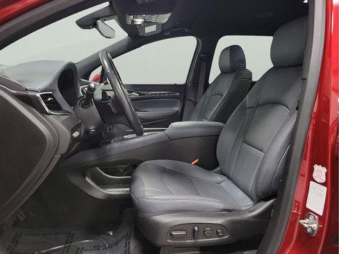 Used 2024 Buick Enclave Premium image 10