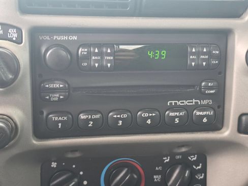 Used 2003 Ford Ranger 4x4 SuperCab image 17
