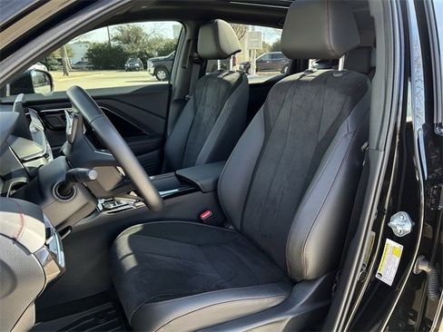 Certified 2025 Acura ADX A-Spec image 27