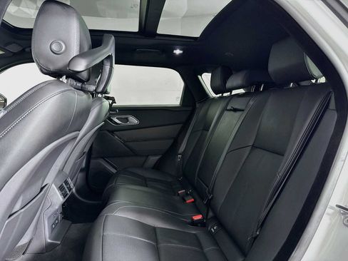 Used 2026 Land Rover Range Rover Velar Dynamic SE AWD/4WD image 21