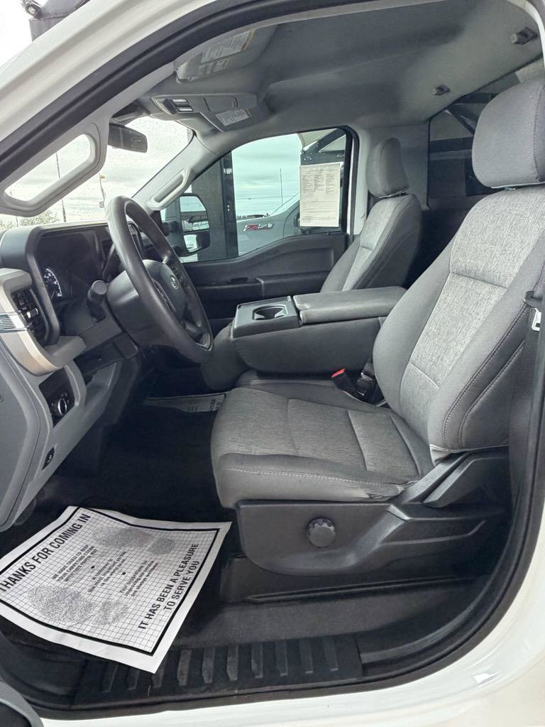 Used 2024 Ford F350 XL AWD/4WD image 12