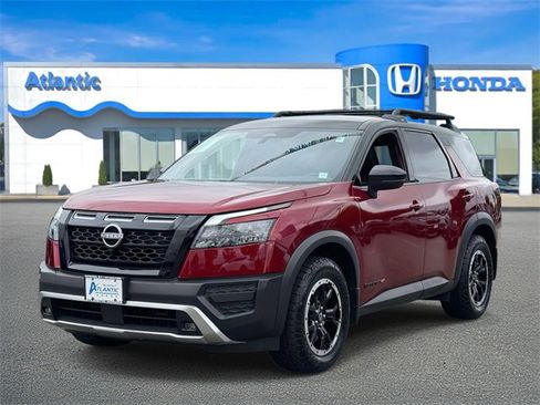 Used 2023 Nissan Pathfinder Rock Creek image 2