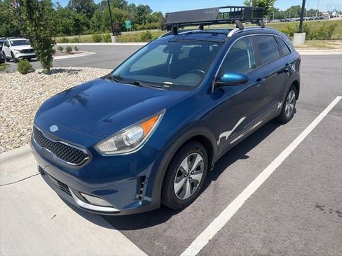 Used 2019 Kia Niro LX FWD image 13