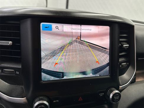 Used 2022 RAM 1500 Big Horn image 24