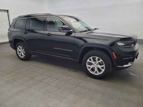 Used 2022 Jeep Grand Cherokee L Limited image 11