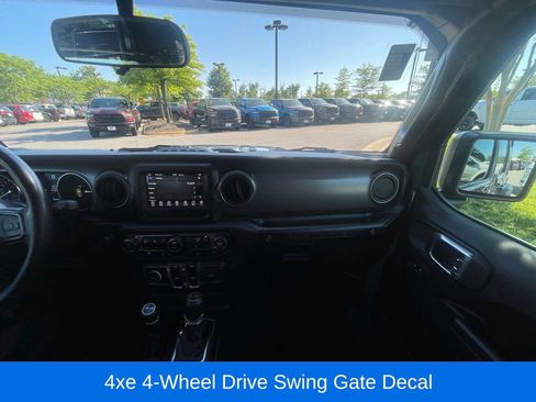 Used 2023 Jeep Wrangler Unlimited w/ Cold Weather Group AWD/4WD image 17