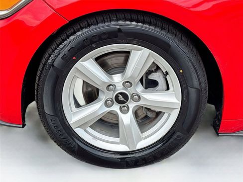 Used 2017 Ford Mustang Coupe image 30