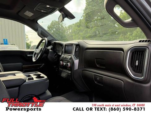 Used 2020 GMC Sierra 1500 Elevation w/ Elevation Value Package AWD/4WD image 13