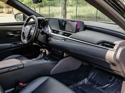 Used 2020 Lexus ES 350 w/ Premium Package FWD image 16