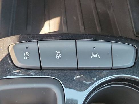 New 2026 Chevrolet TrailBlazer LT w/ Midnight Edition FWD image 30