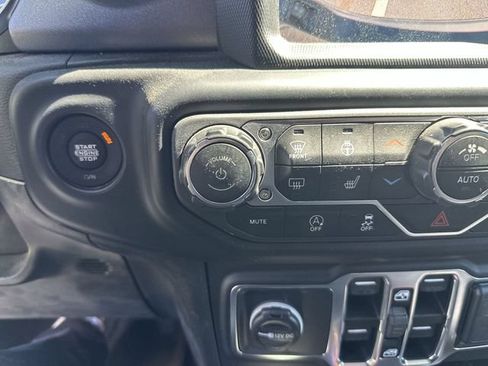Used 2021 Jeep Gladiator Mojave AWD/4WD image 14