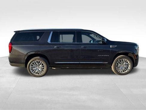 New 2026 GMC Yukon XL Elevation w/ Elevation Premium Package image 10